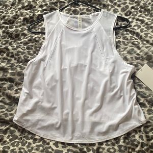 White tank size 8 lululemon